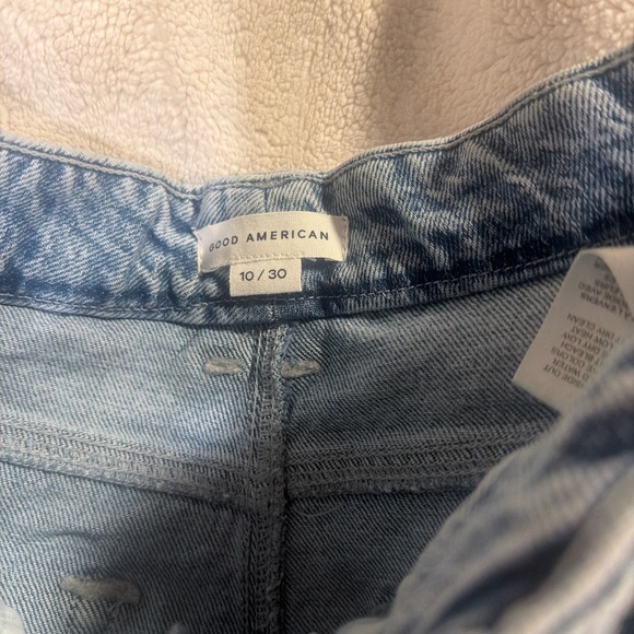 Good American Light Blue Straight Leg Jeans - Picture 3 of 5